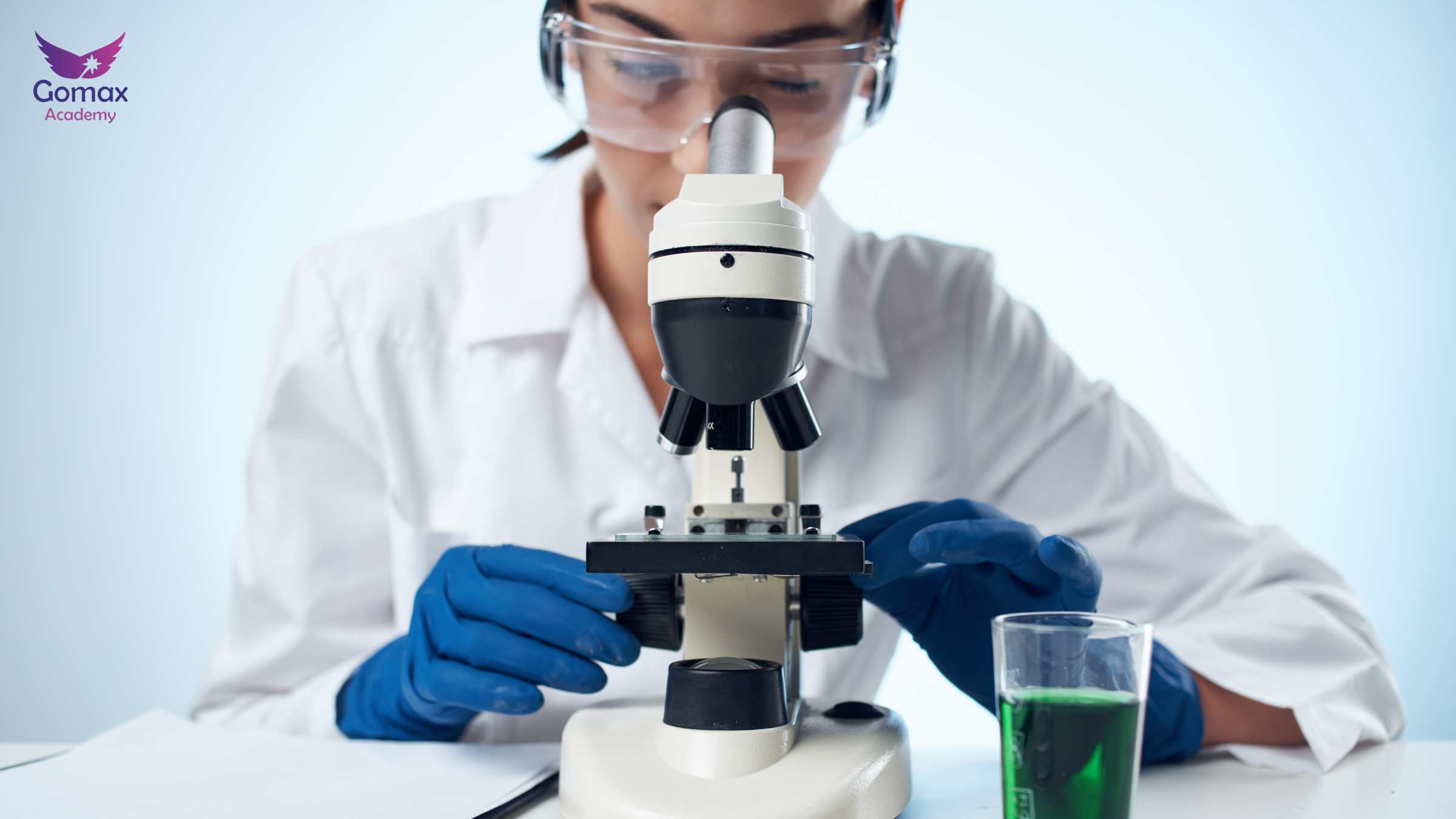 Lab Technician Life in Gulf Countries | Jobs, Salary & Opportunities
